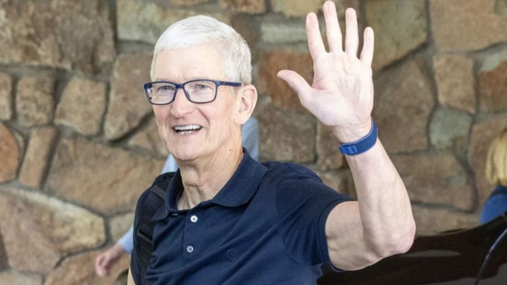 Tim Cook Pendapatan Apple naik