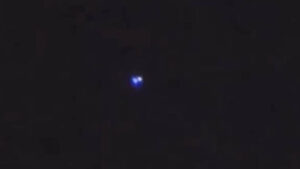 benda bercahaya dinarasikan UFO di Pancoran Mas