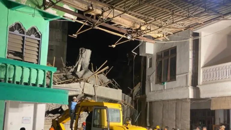 Evakuasi Reruntuhan Ponpes Al Khoziny Sidoarjo