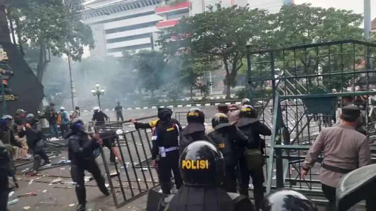 Muhammadiyah Kecam Tindak Kekerasan Polisi