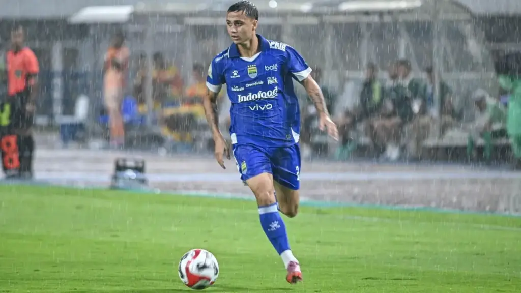 Persib vs Bangkok United