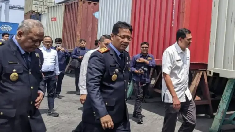 Utang Kereta Cepat Harusnya Ditanggung Danantara