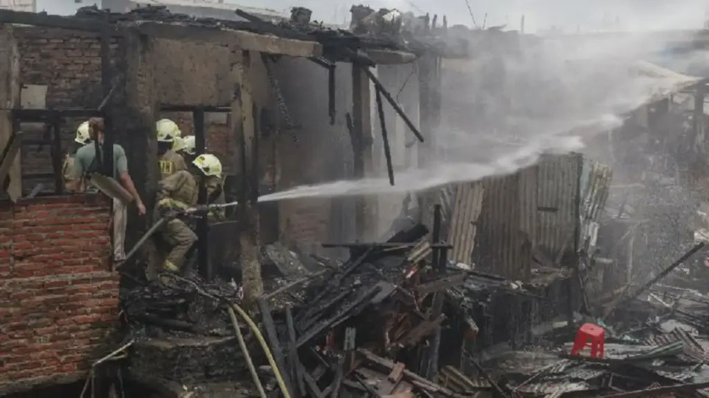 Kebakaran di Tambora