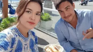 Sidang cerai raisa ditunda