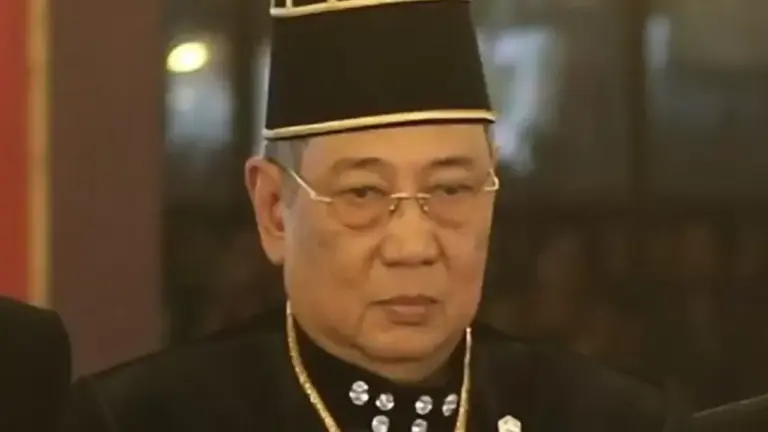 Sri Susuhan Pakubuwono XIII Wafat