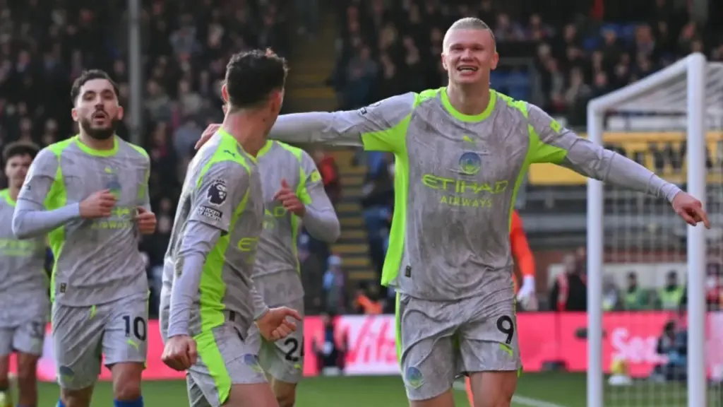 Erling Haaland Cetak Brace