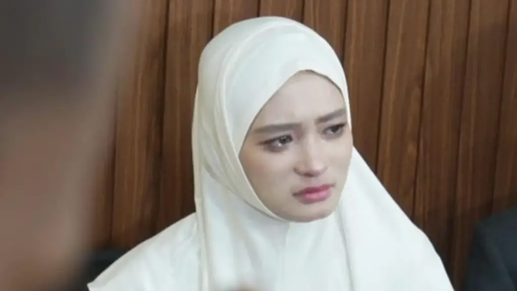 Inara Rusli Polisikan Insanul Fahmi