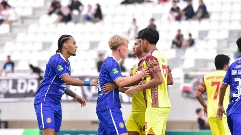 Sriwijaya FC vs PSMS Pertemukan Duel Ayah-Anak
