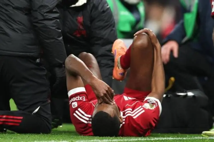 Isak Absen Dua Bulan