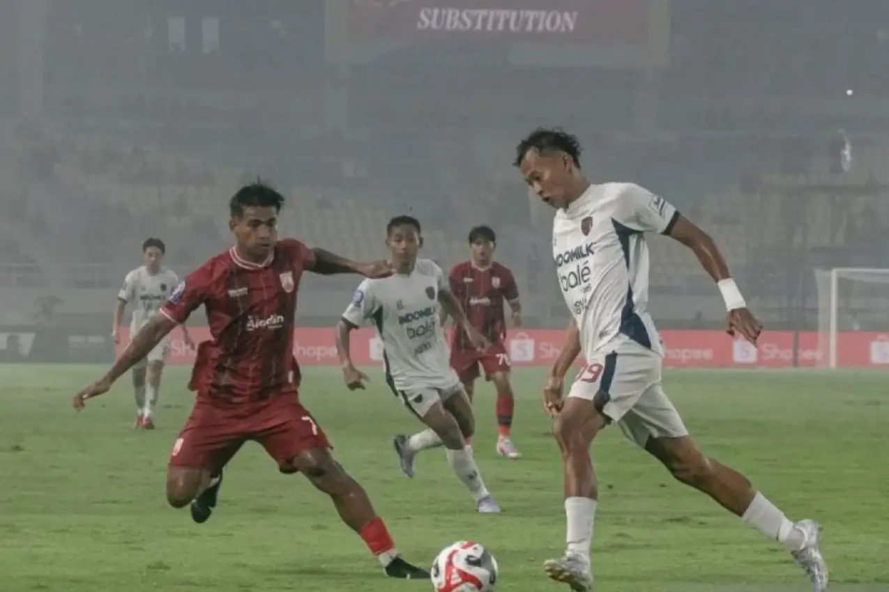 Persita vs Borneo FC