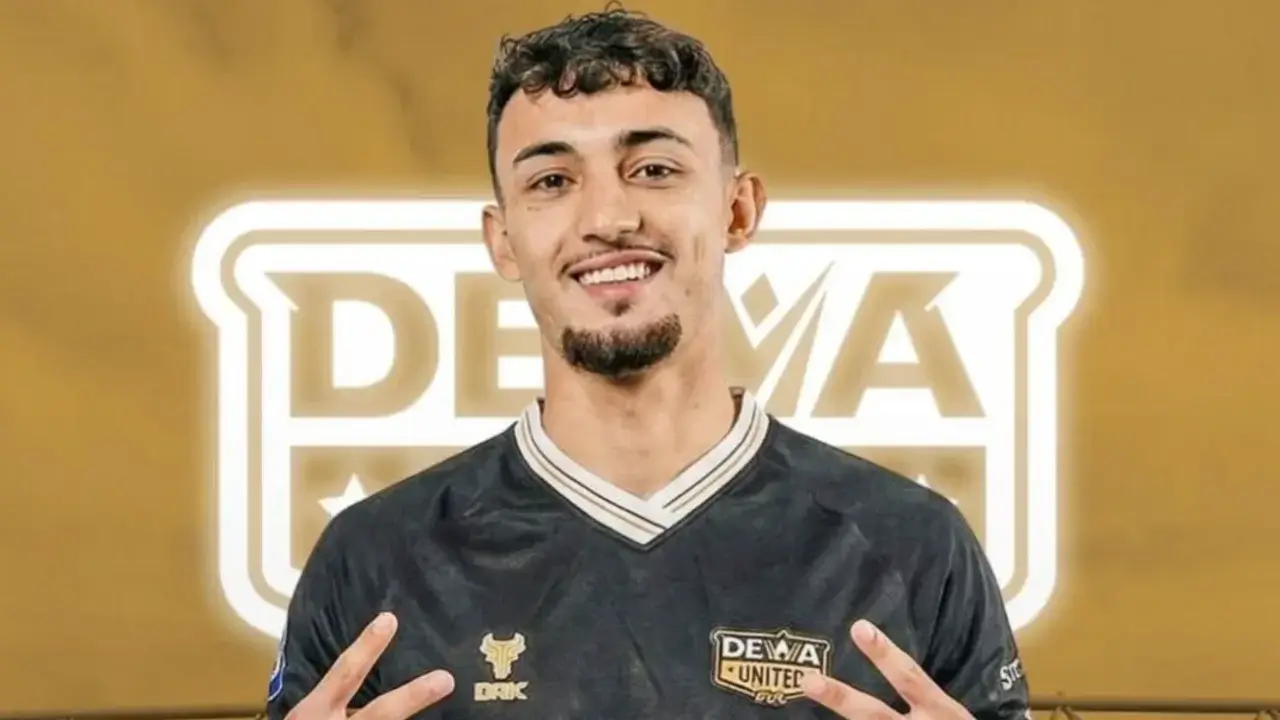 Breaking! Ivar Jenner Resmi Gabung Dewa United